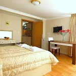 Ates Clco House 3* Istanbul