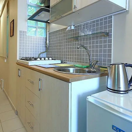 Ates Clco House Апарт-отель