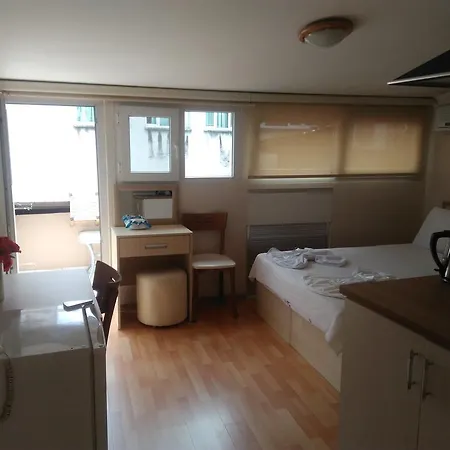 Ates Clco House 3* Istanbul